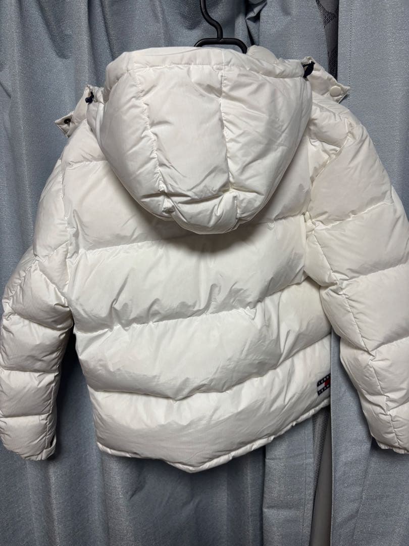 AU-AUホワイト ダウンジャケット Sサイズ