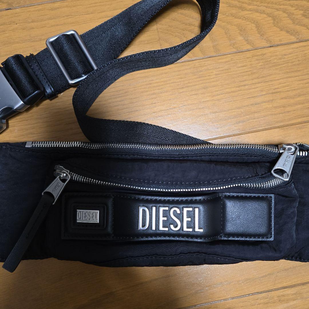 DIESEL ディーゼル　ブラック ウエストポーチ　バッグ　スリム