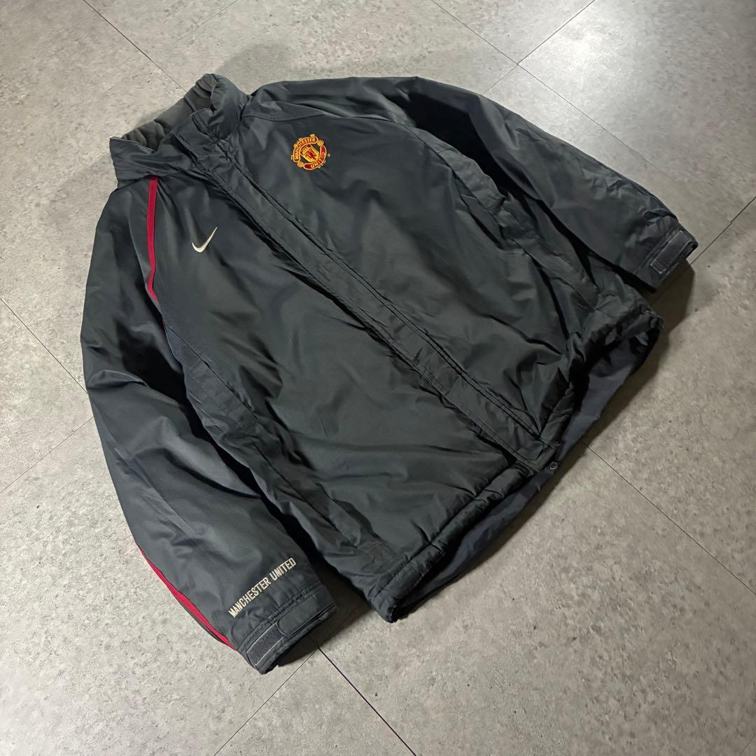 00sNIKE中綿ウォームアップジャケット刺繍ロゴマンチェスターユナイテッド