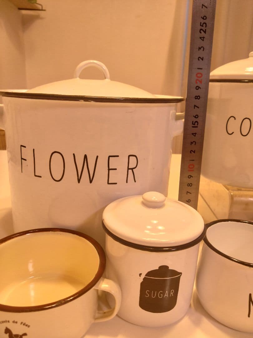 スタジオクリップの琺瑯セット♪琺瑯米びつ、琺瑯キャニスター等♪琺瑯マグセット