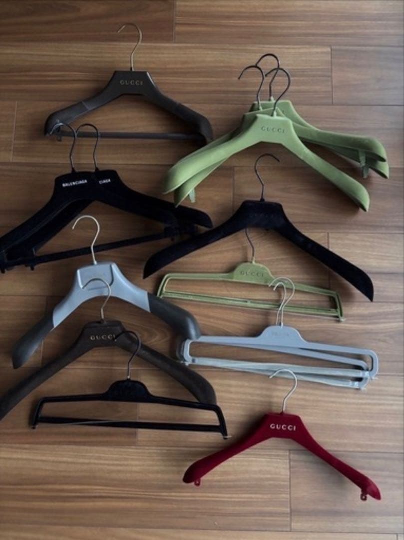 【最終値下げ】ブランドハンガー