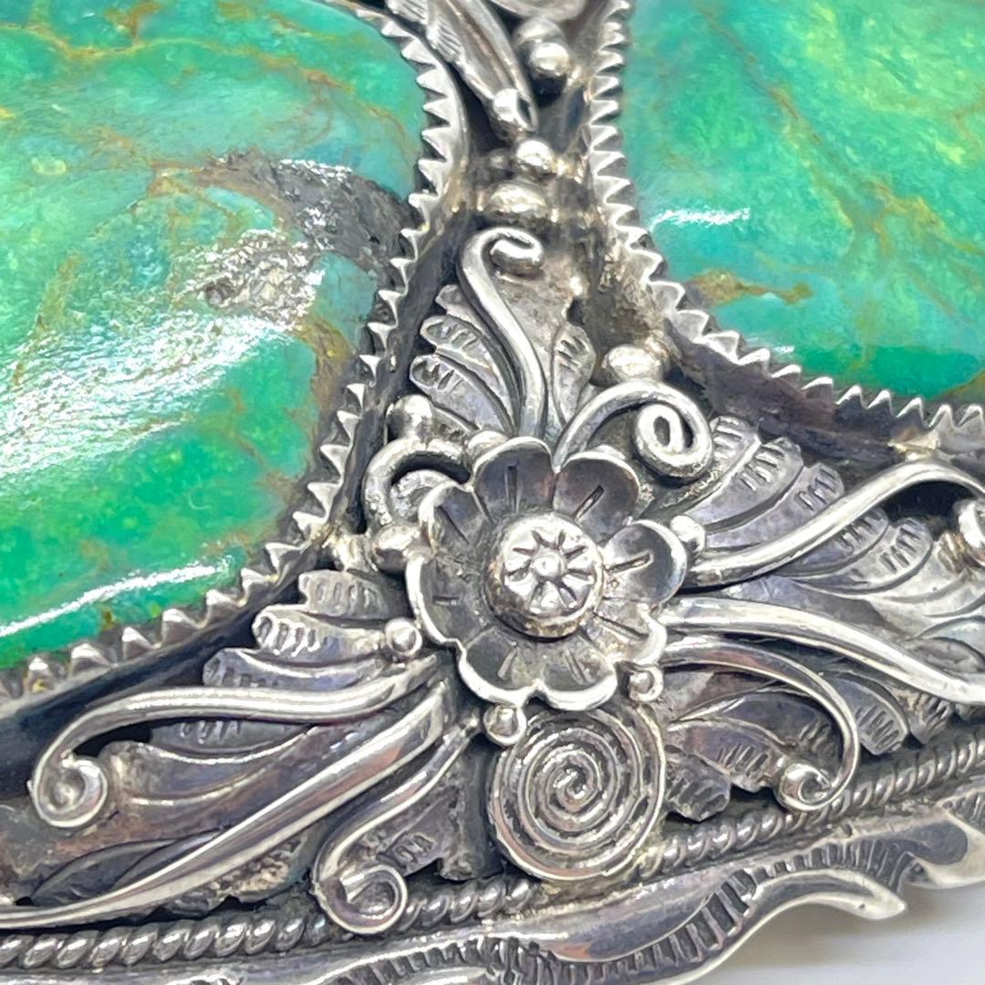 なな ●NAVAJO・ナバホ族●グリーンターコイズ2石●アンティーク●シル