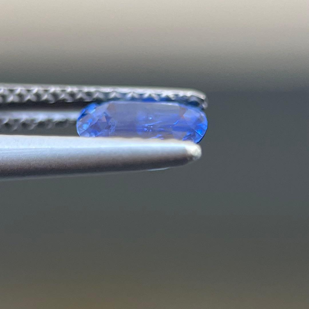 スリランカ産加熱天然ブルーサファイアルース