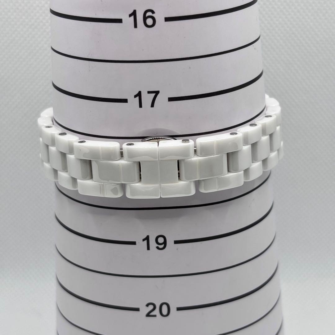 wekyサンリオ ハローキティ スワロフスキー レディース 稼働品 新品電