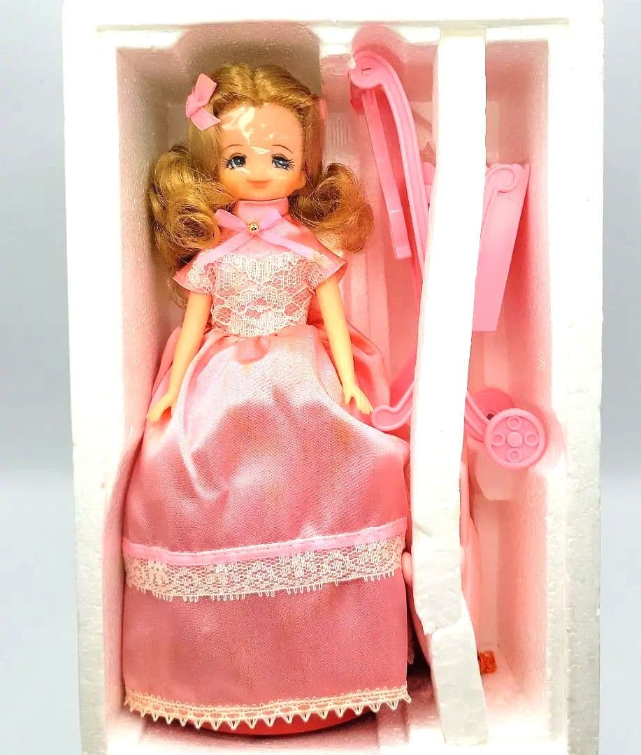 ■リカちゃん　1978年発売 リカちゃん のおともだち　 おかいものサッちゃん