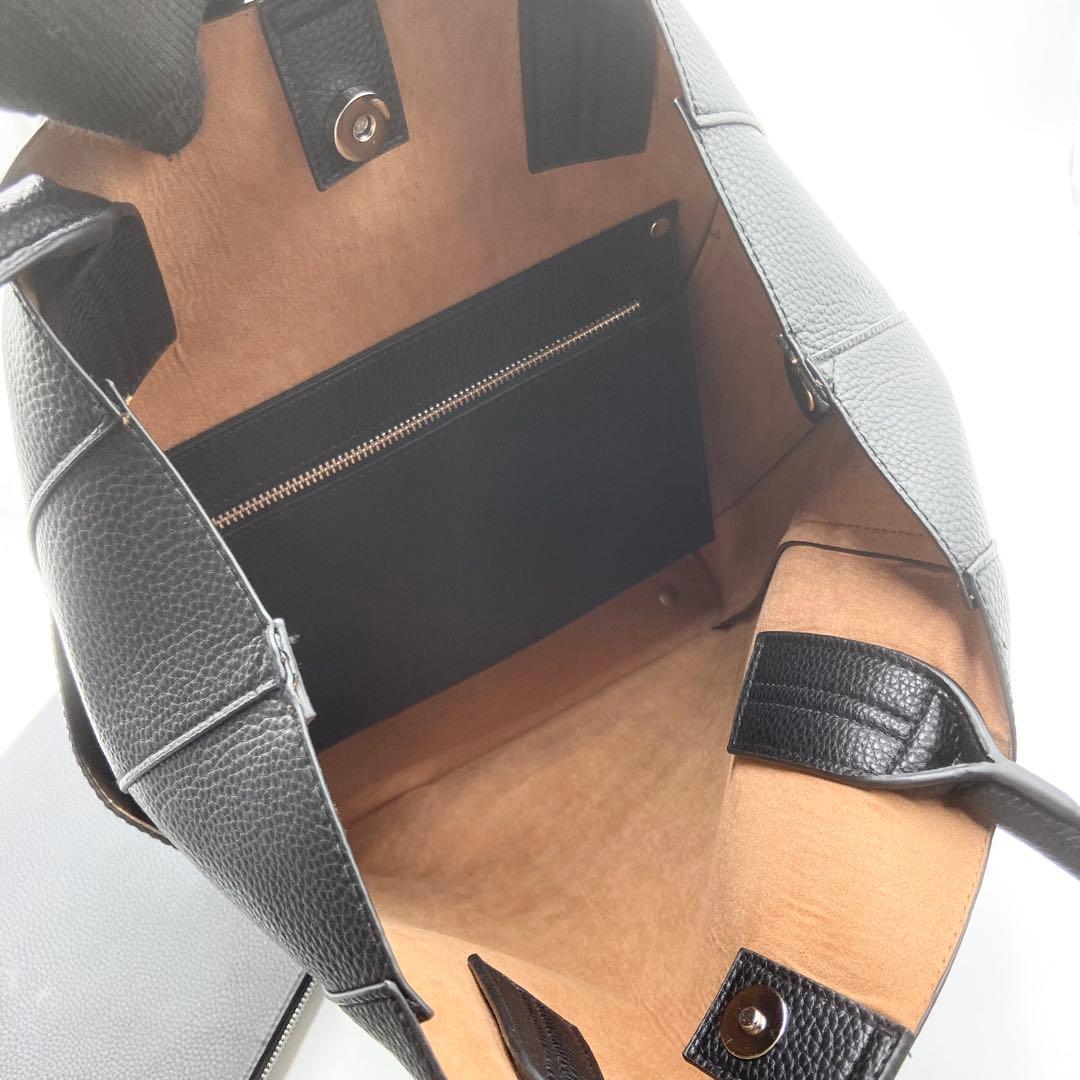 未使用級　SHIPS ヴァーティカル トートバッグ　メンズ　レザー　ブラック