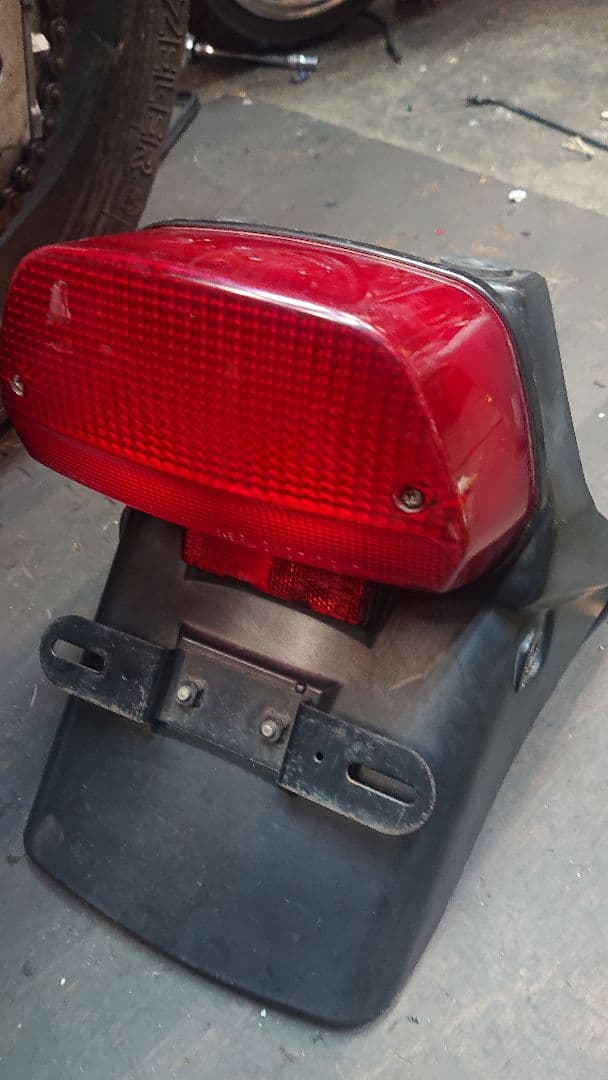 カワサキ ゼファー400χ 純正 フェンダー テールランプ