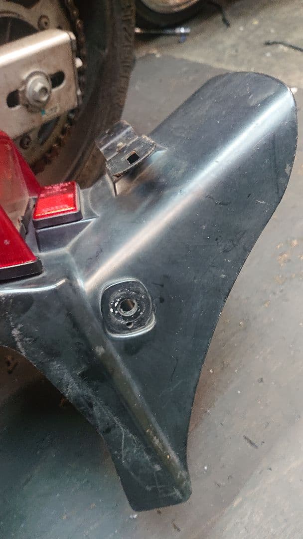 カワサキ ゼファー400χ 純正 フェンダー テールランプ