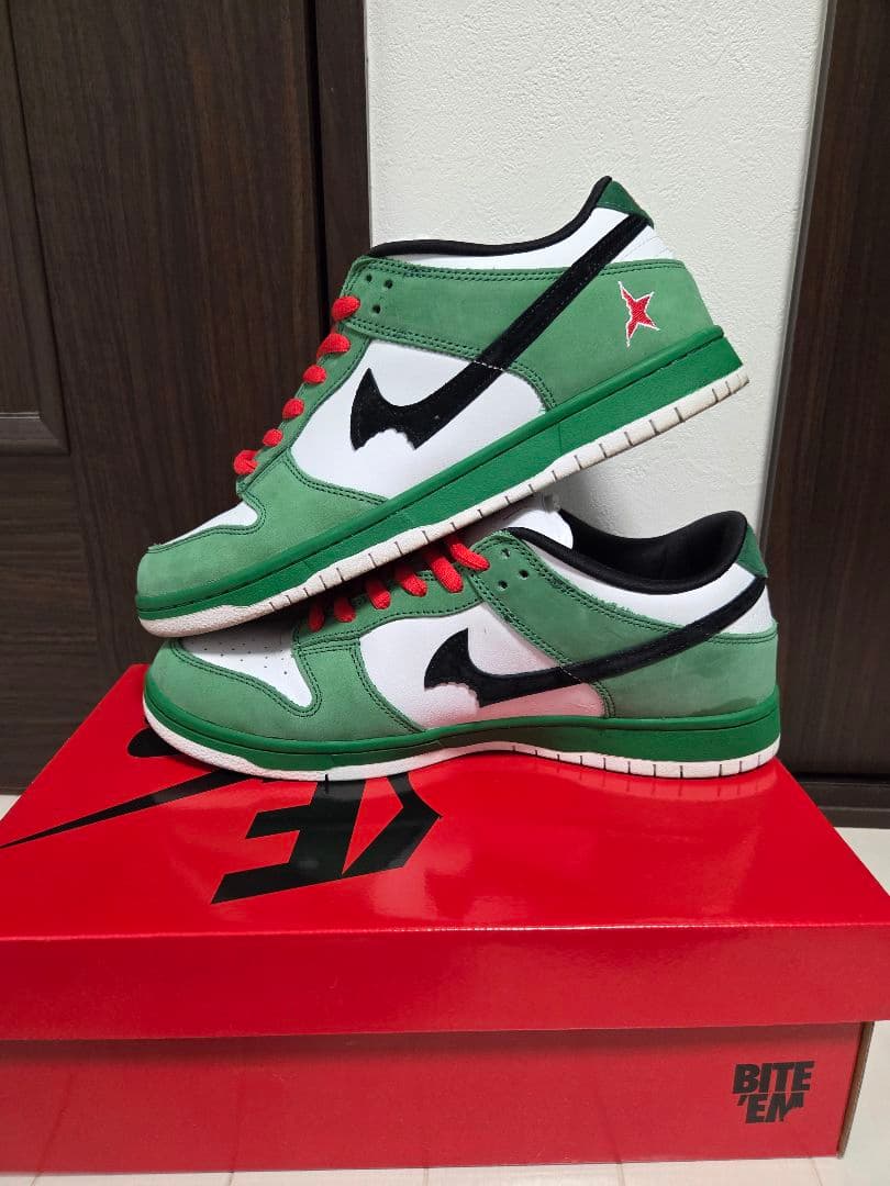 靴 ERROR DUNK LOW PRO SB BITE EM