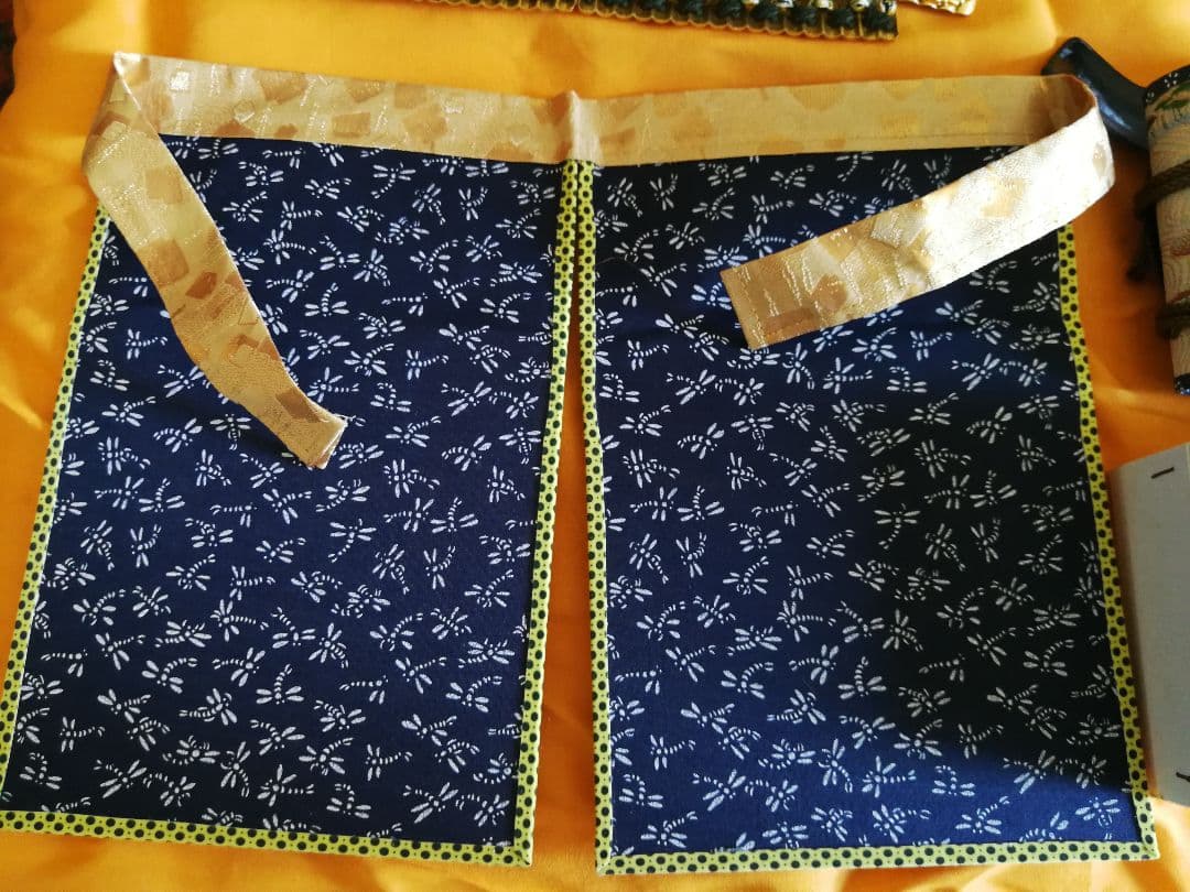 五月人形 大鎧 12号 忠保 兜 鎧飾り 小物、飾り台、組立説明書付 豪華