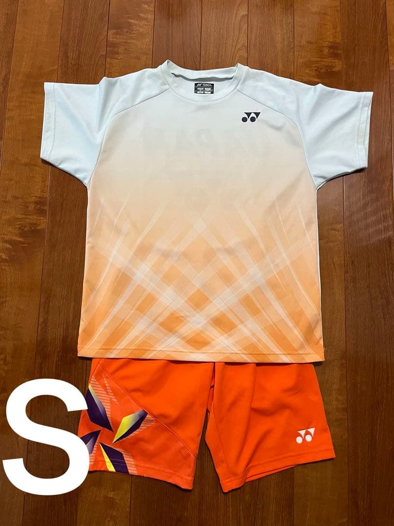 本日限定値下げ‼️美品❣️YONEX JAPANモデルTシャツ＆ハーフパンツセットＳ