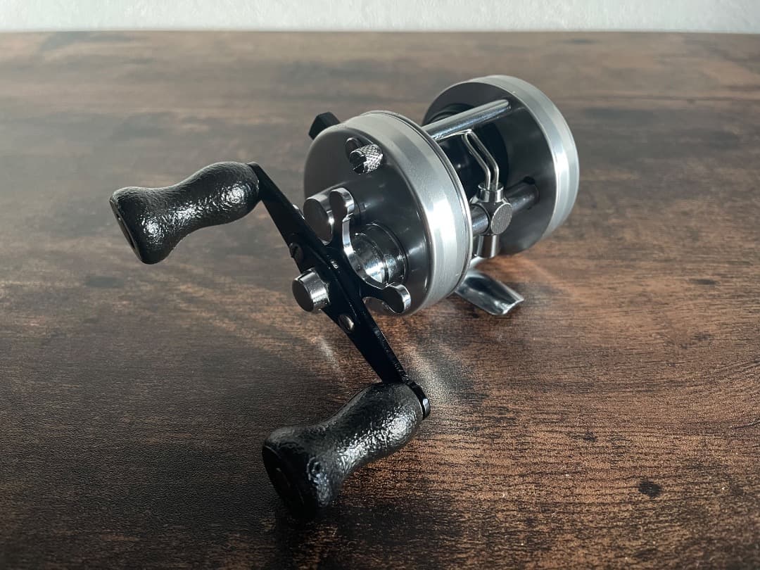 ABU Ambassadeur 2500C IAR アブ アンバサダー シルバー