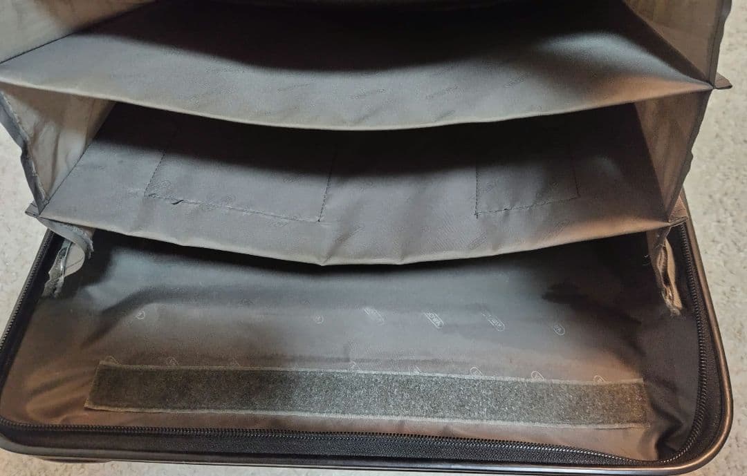 RIMOWA／リモワ／サルサ／23L／2輪／機内持込可能