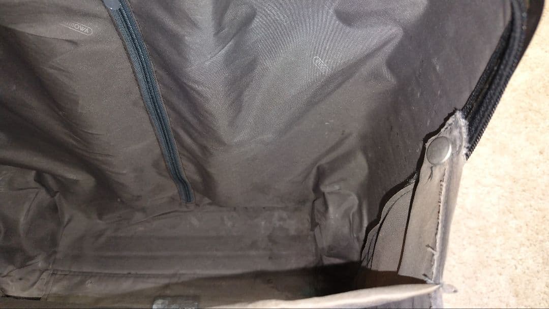 RIMOWA／リモワ／サルサ／23L／2輪／機内持込可能