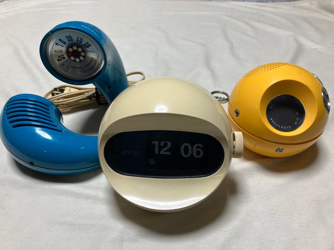 スペースエイジ　レトロパタパタ時計　ラジオ　　　SD506、R-72、 R-70