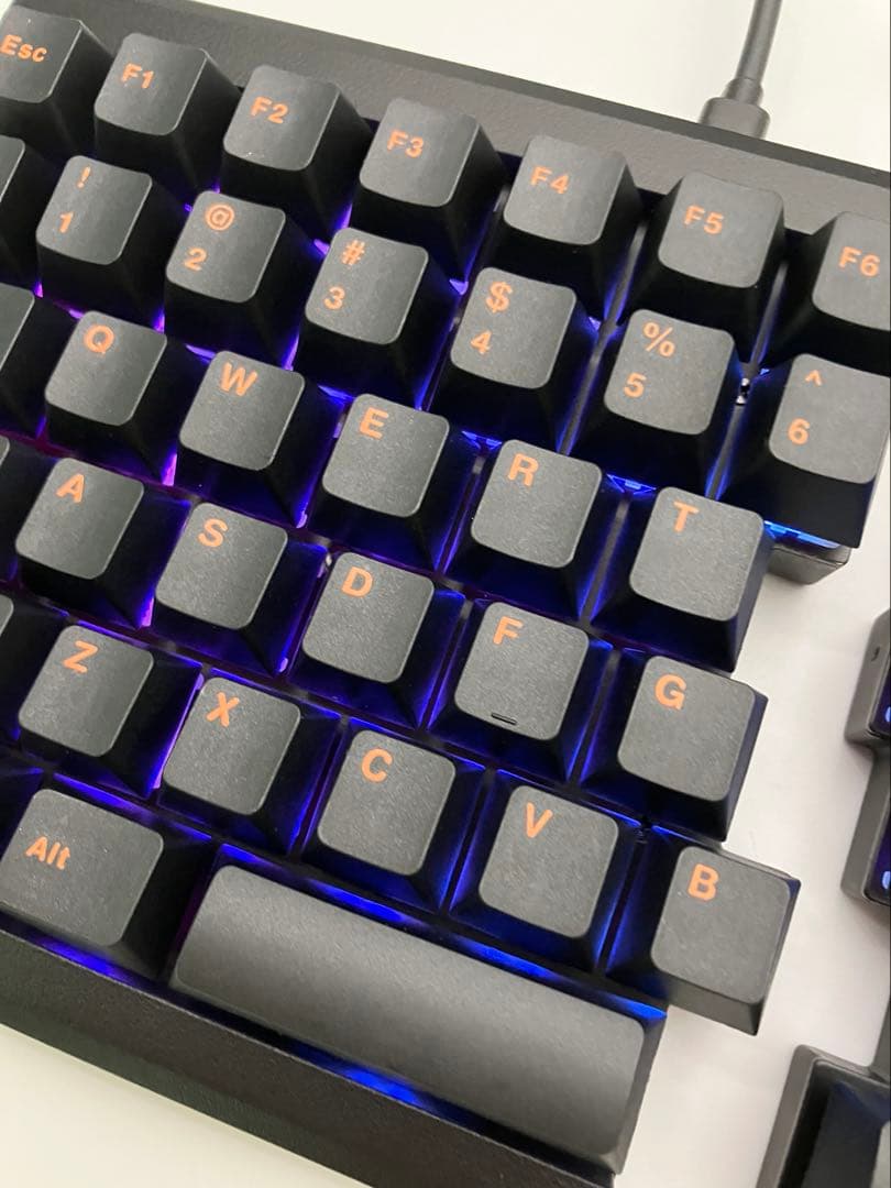 Mistel Barocco MD770RGB 分割型キーボード US配列 茶軸