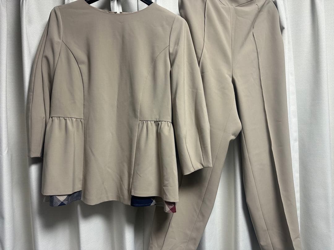 り*ん様 【新品】定価46200円 ブルーレーベルクレストブリッジ　セットアップ