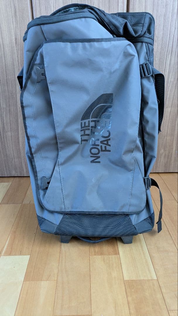 THE NORTH FACE グレー キャリーケース