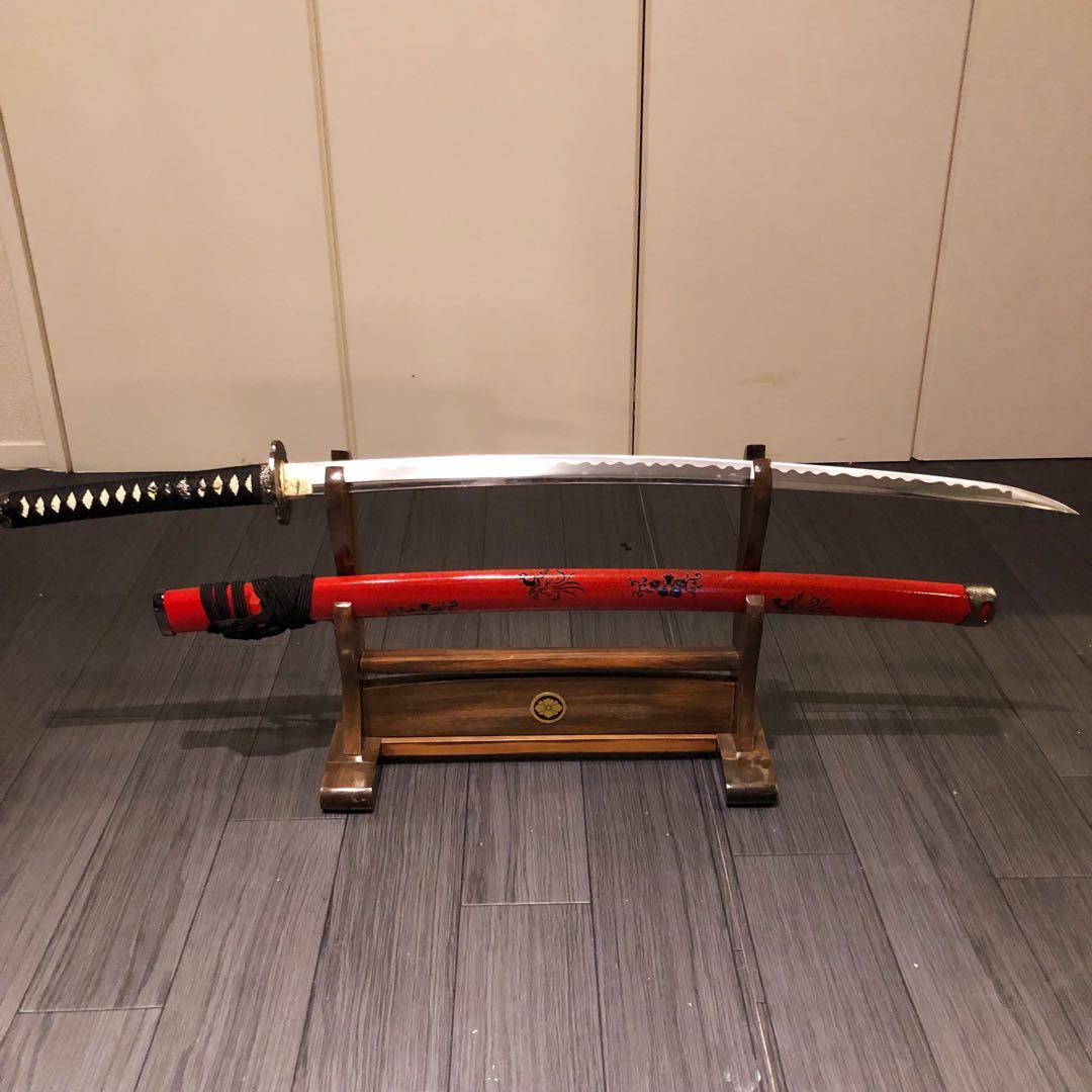 高級模造刀　居合刀　優乱刃紋　朱拵え　合金刀身　紋様入り