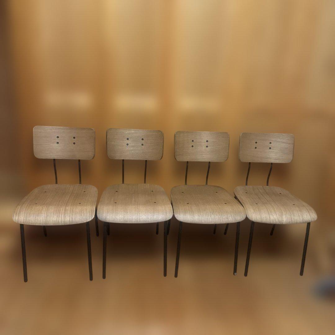 ニトリ　ダイニングチェア４脚セット　アウロス3