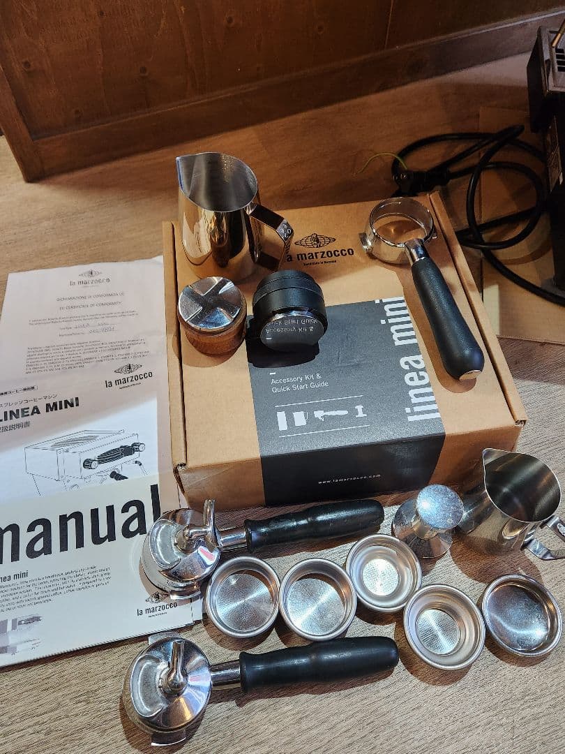 JW　La Marzocco エスプレッソマシン 黒