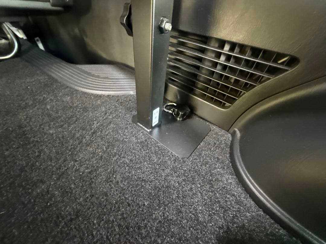 な*笑様 ハイエース　標準ボディー用　ベットキット