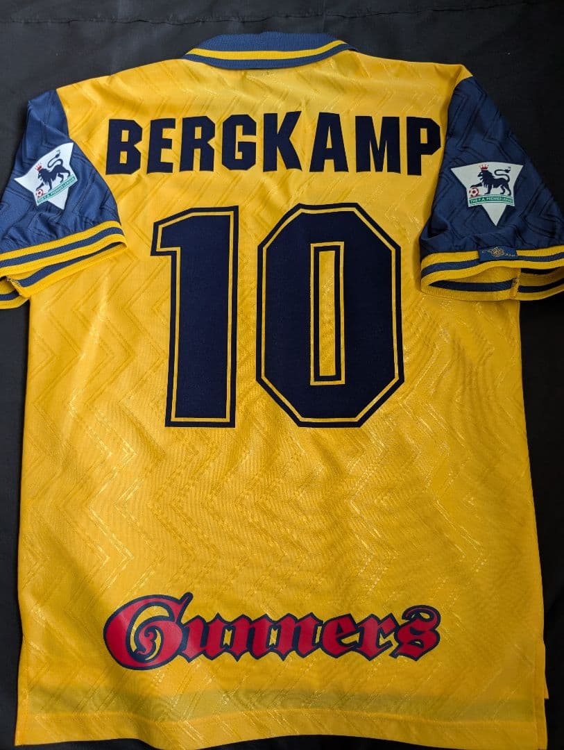 【希少・美品！】アーセナル/デニス・ベルカンプ/A/96-97シーズンモデル