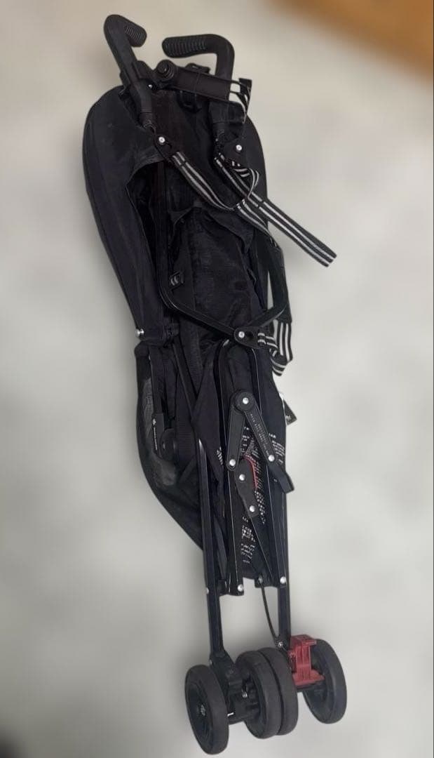 週末限定！マクラーレン　markⅡ マーク2ブラック折りたたみベビーカー
