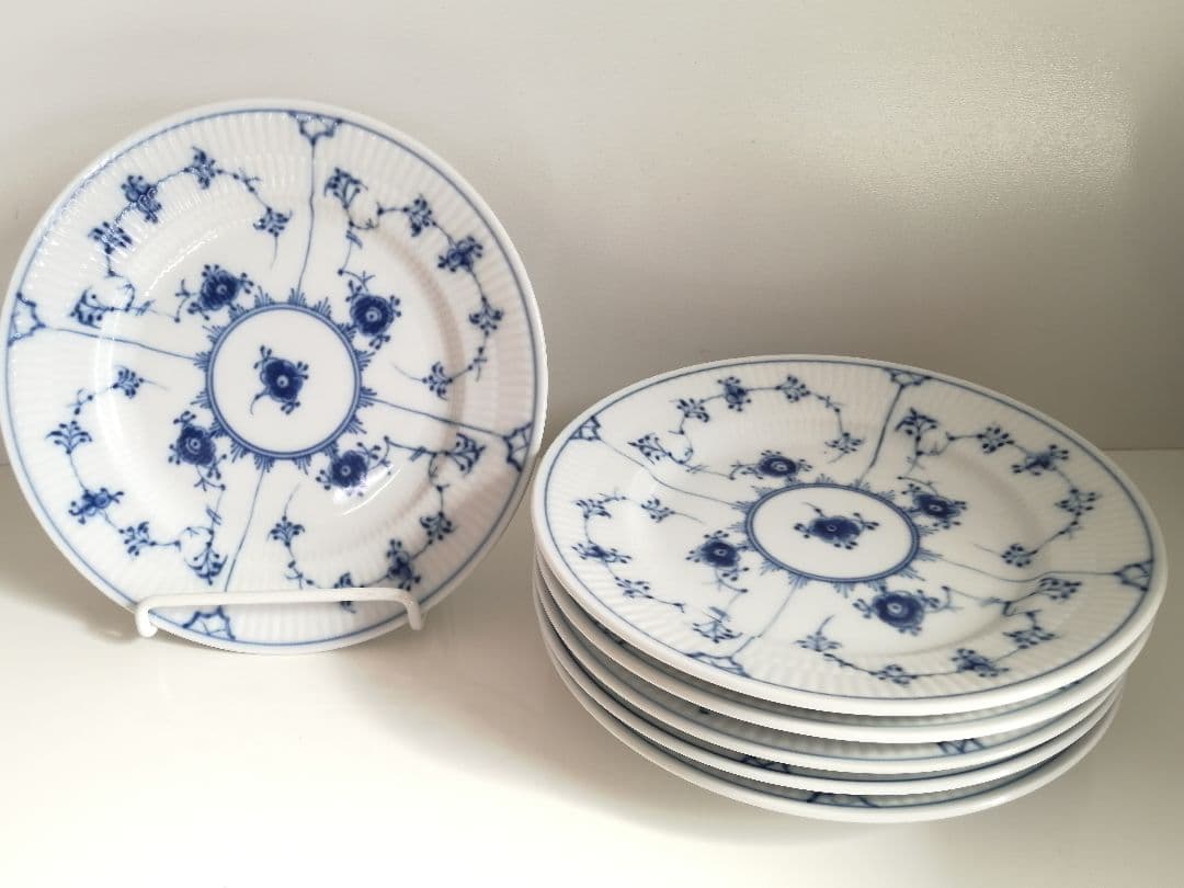 ロイヤルコペンハーゲン　ブルーフルーテッド　プレート 17cm