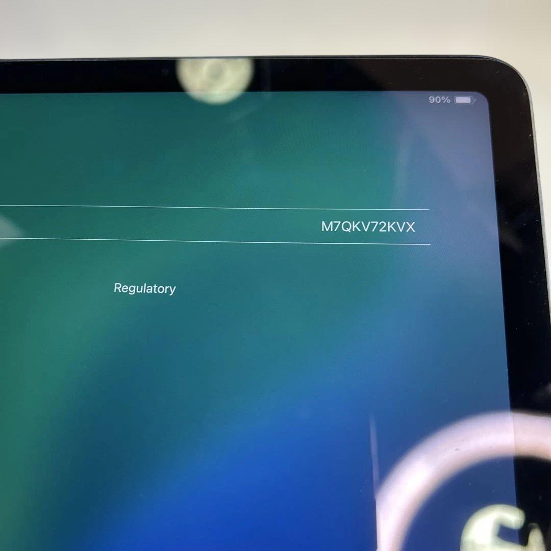 7092 【️美品】76% iPad Air 第5世代 ブルー10.9インチ