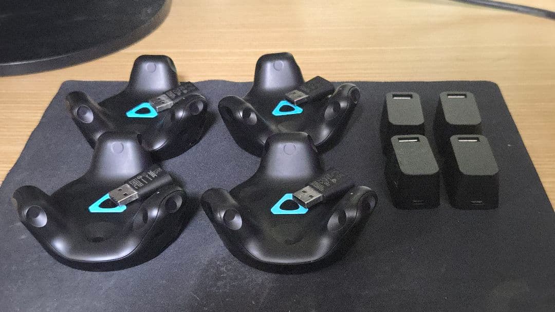 VIVEトラッカー2018 4個セット