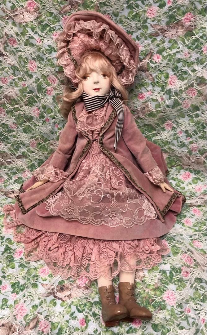 作家様制作　一点もの　創作人形　　布製　抱き人形　ヴィンテージ