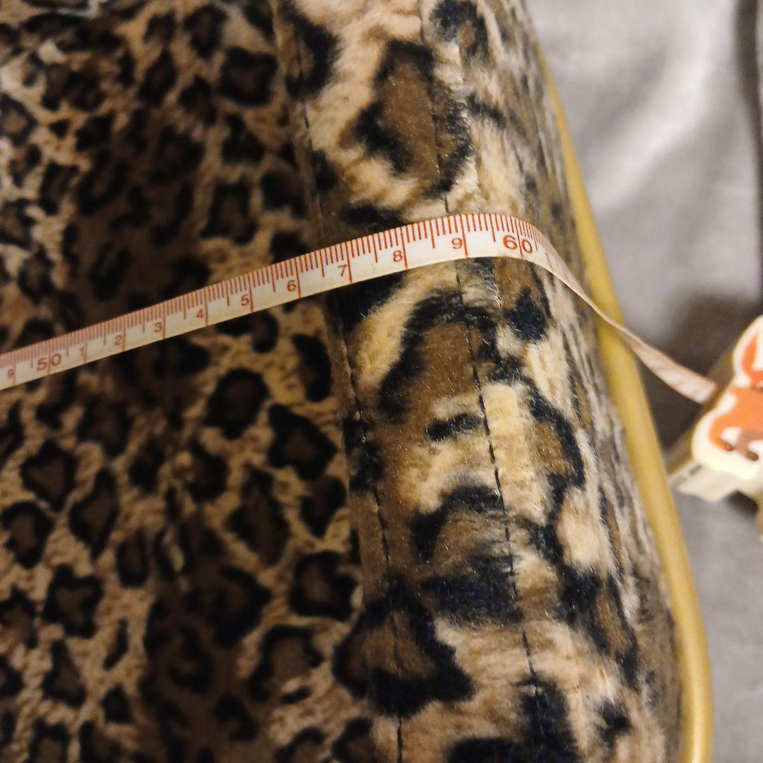 KARE DESIGN　カレ　ディーバレオ　ドッグ　キャットベッド　レオパード柄