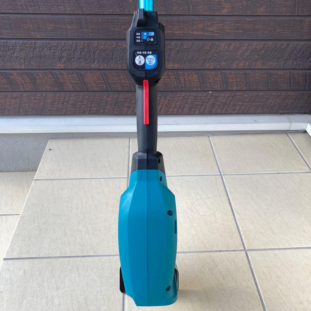 MAKITA マキタ　草刈機
