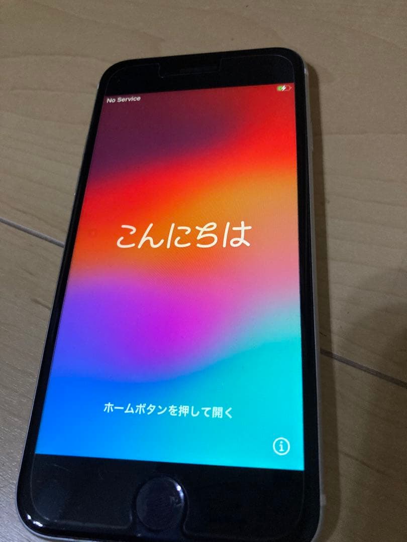 iPhoneSE第2世代　本体　ホワイト　64GB SIMフリー
