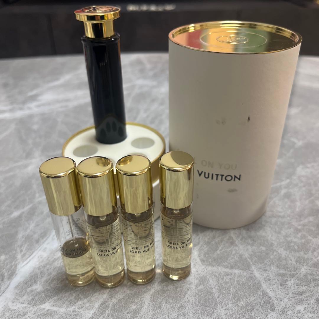 LOUIS VUITTON トラベルスプレーアトマイザー　スペルオンユー