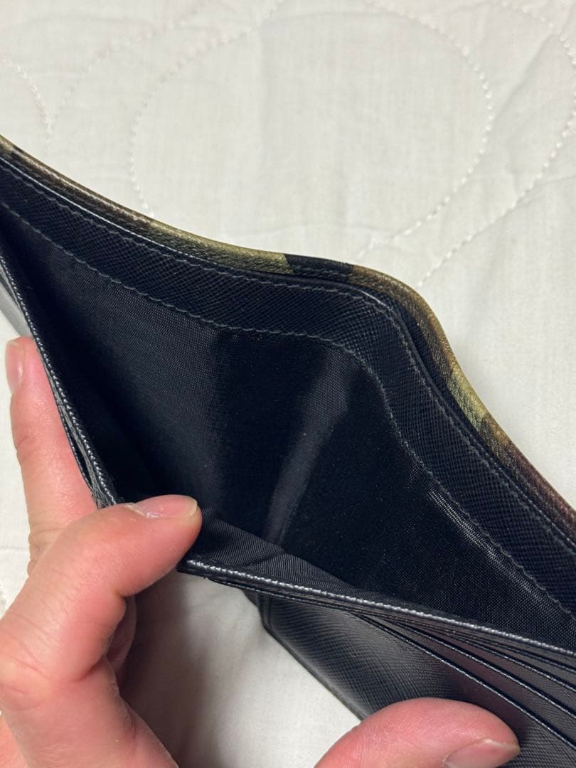 m*o様 PRADA 財布　二つ折り