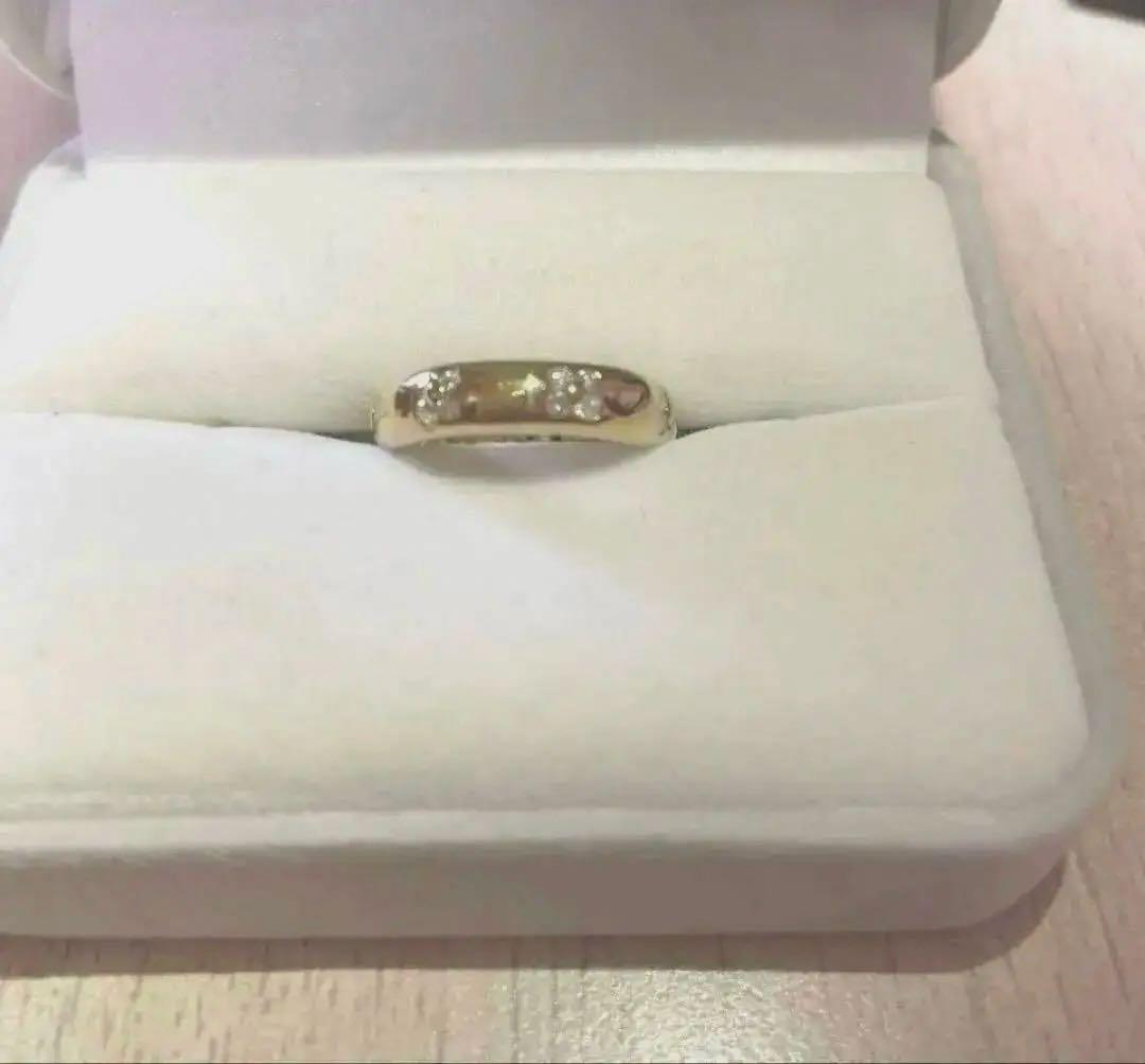 18金　超かわいい　花柄　ダイヤ　リング