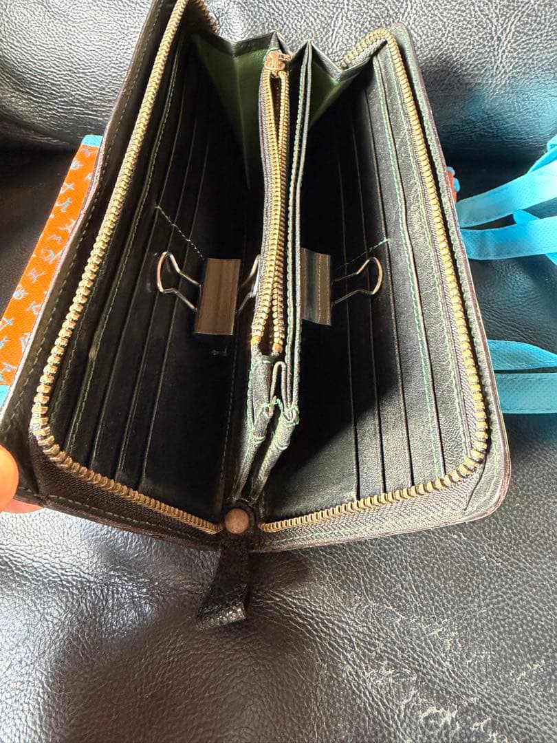 KC'S 長財布　ラウンドジッピーウォレット　エレファント美品