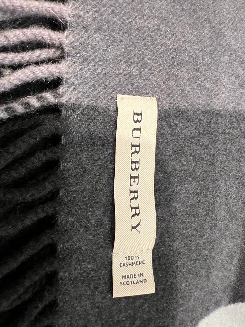 BURBERRY 100% CASHMERE チェックマフラー