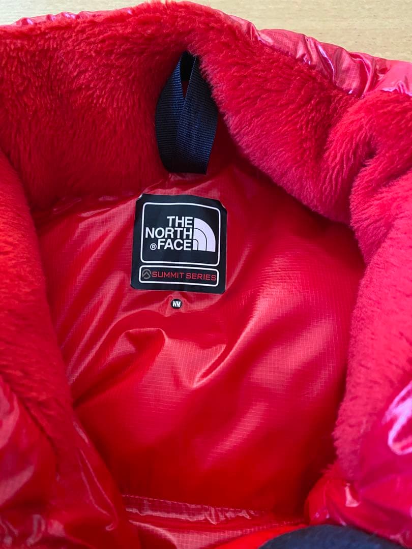 ノースフェイス　ダウンジャケット　アルパインヌプシ　サミットシリーズ　レッド