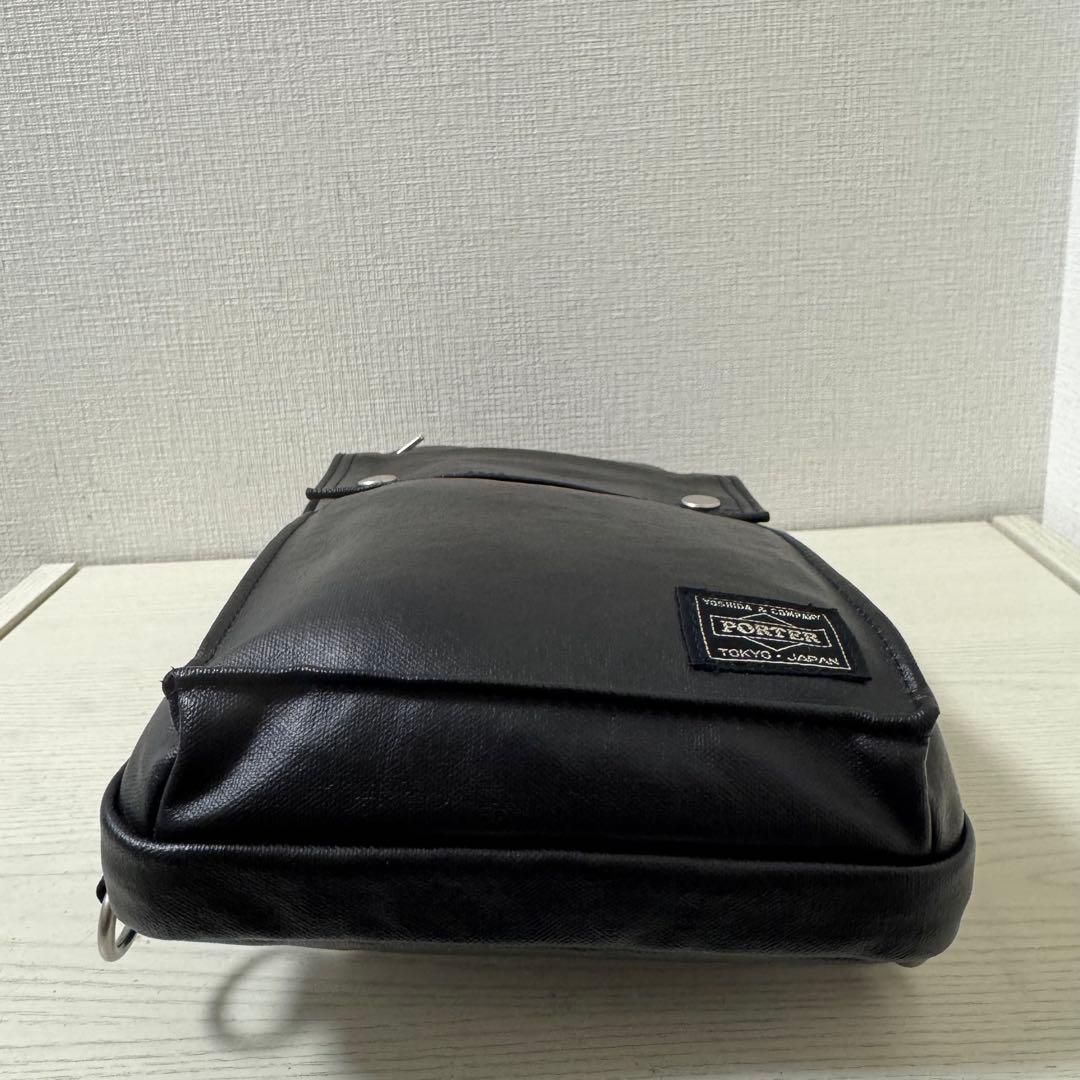 【新品同様】PORTER ポーター　フリースタイル 黒　ボディバッグ　06127