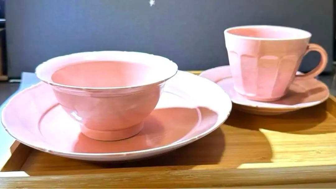 阿部春弥　さん　ピンクカラー器4点セット　※バラ売り不可