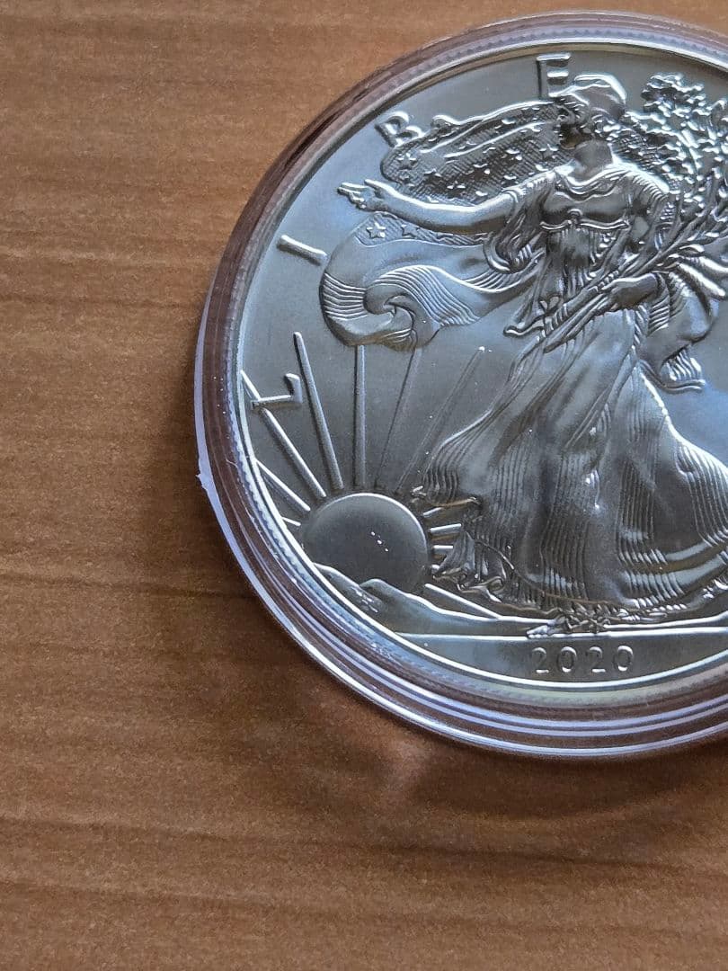 アメリカ　イーグル 銀貨　１オンス 2020年　1ドル