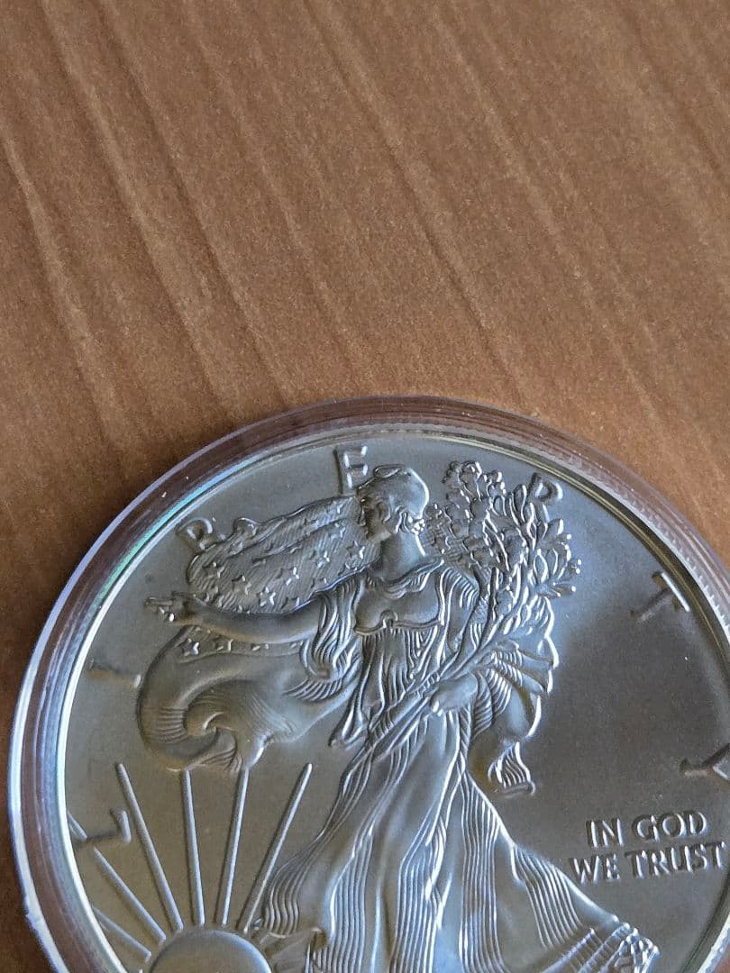 アメリカ　イーグル 銀貨　１オンス 2020年　1ドル