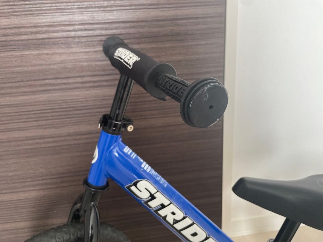 【美品】STRIDER ストライダー スポーツモデル　ブルー 12インチ