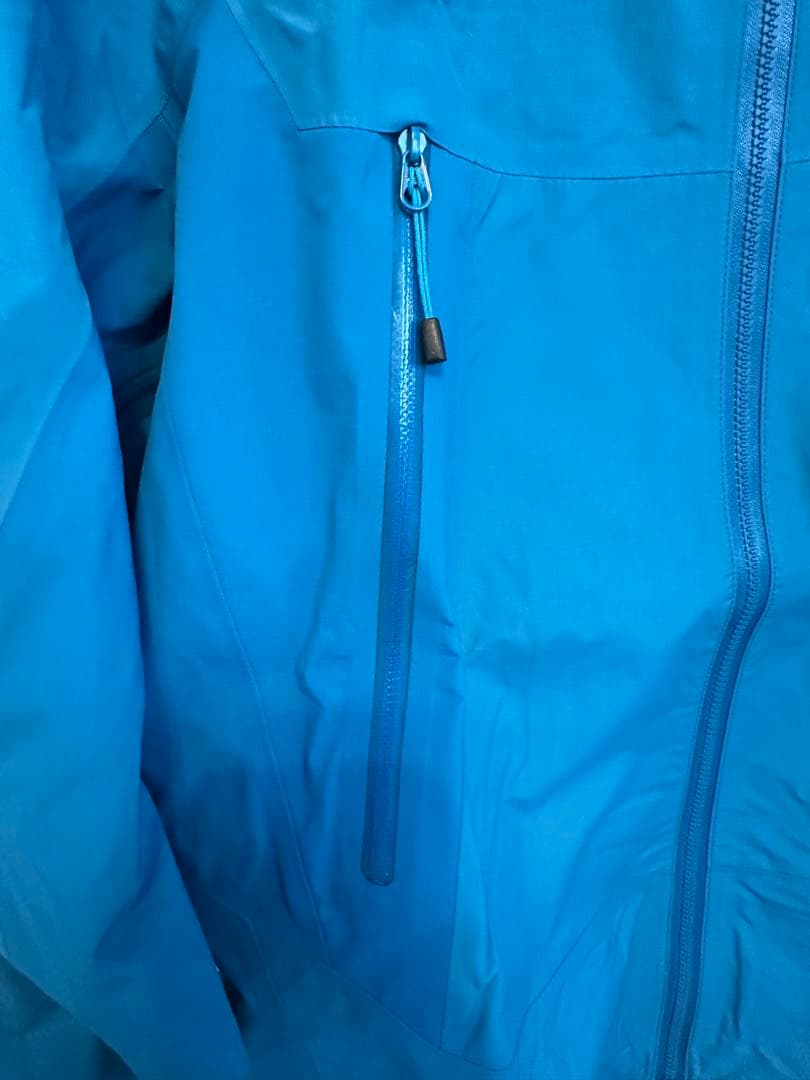 【希少品】ARC’TERYX BETA LT ハイブリッドジャケット Sサイズ