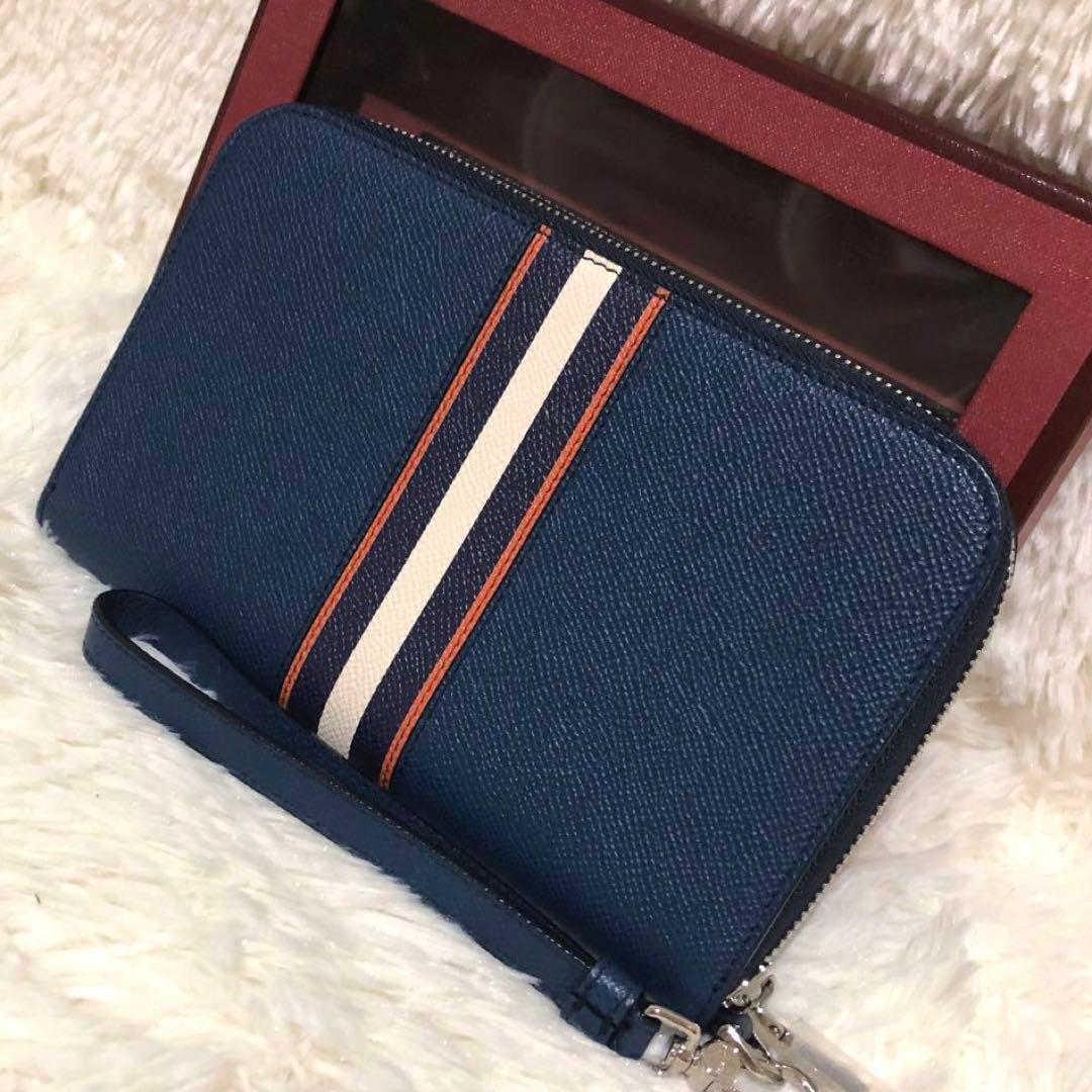 未使用✨Bally レザー　 ラウンドファスナー 長財布