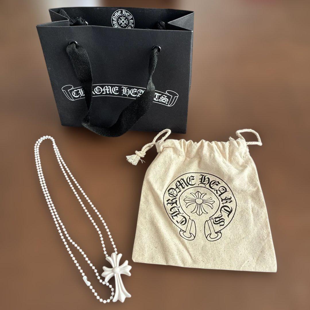 クロムハーツ　希少　ホワイト　ペンダント　ネックレス