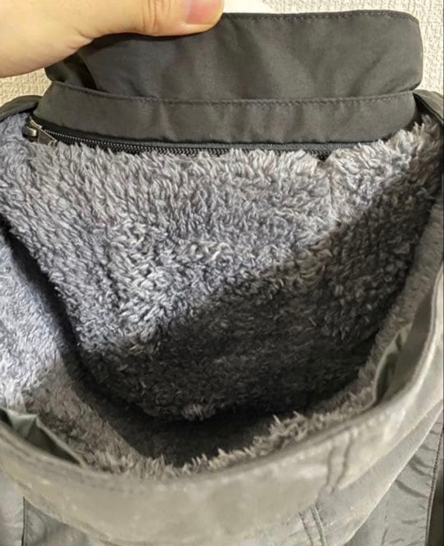 ブラック マウンテンパーカー フリース内側